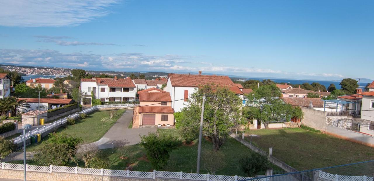Luxury Apartment Faro With Sea View And Swimming Pool بريمونتيرا المظهر الخارجي الصورة